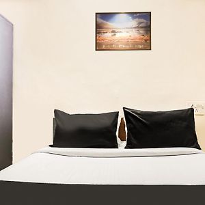 Super Hotel O Viman Nagar Near Kendriya Vidyalaya
